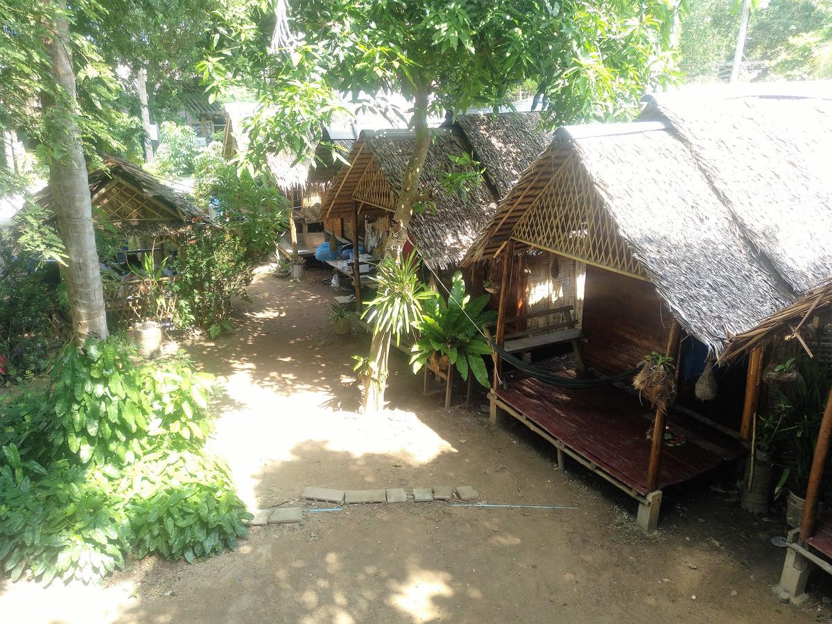 ホテル Easy Huts Ko Lanta エクステリア 写真