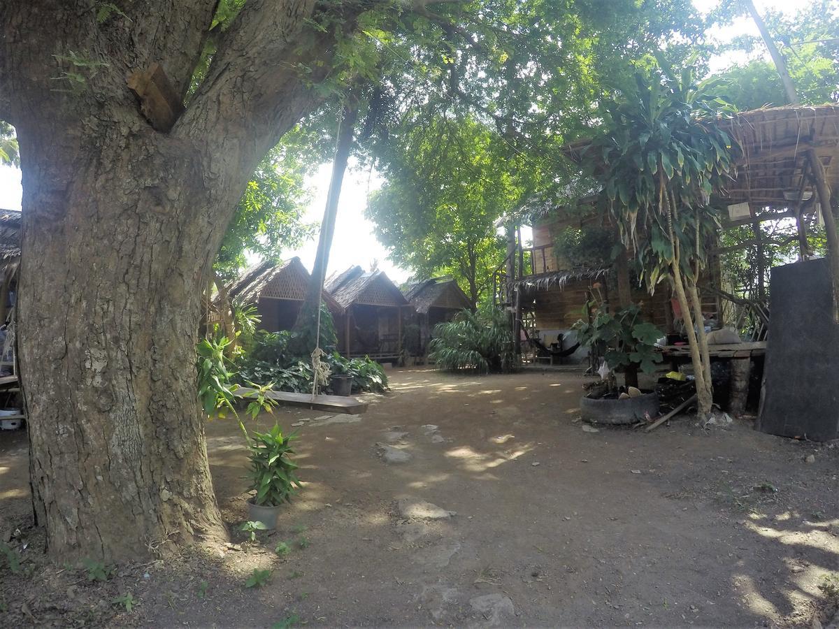ホテル Easy Huts Ko Lanta エクステリア 写真