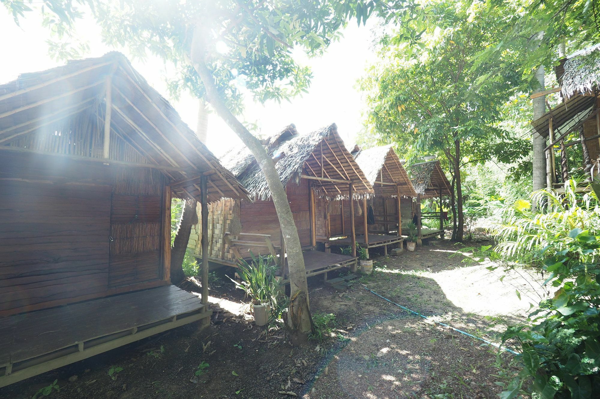 ホテル Easy Huts Ko Lanta エクステリア 写真